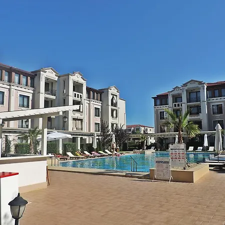 Elena's In Kavatsi Area Apartment *