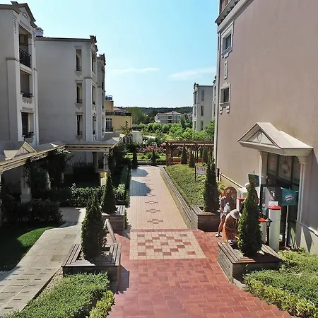 Elena's In Kavatsi Area Apartment *