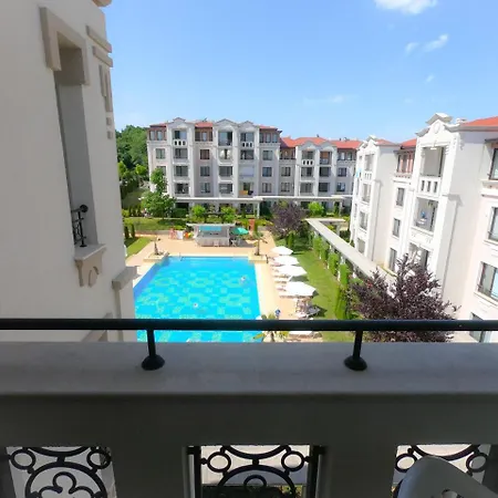 Elena's In Kavatsi Area דירה סוזופול