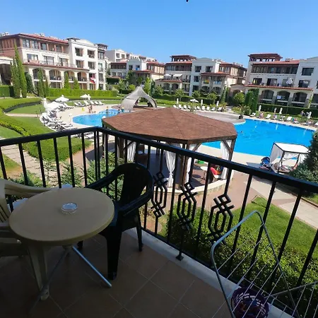Elena's In Kavatsi Area Apartment *
