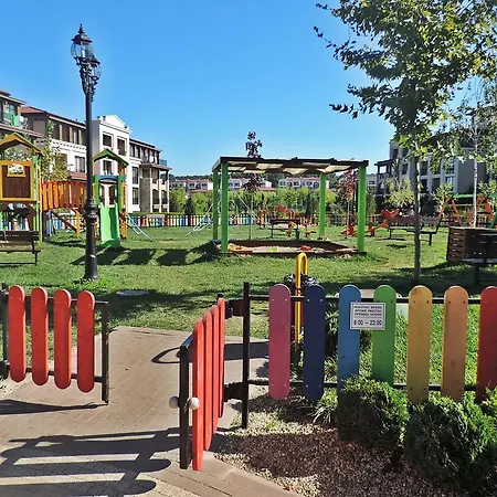 Elena's In Kavatsi Area Апартаменты